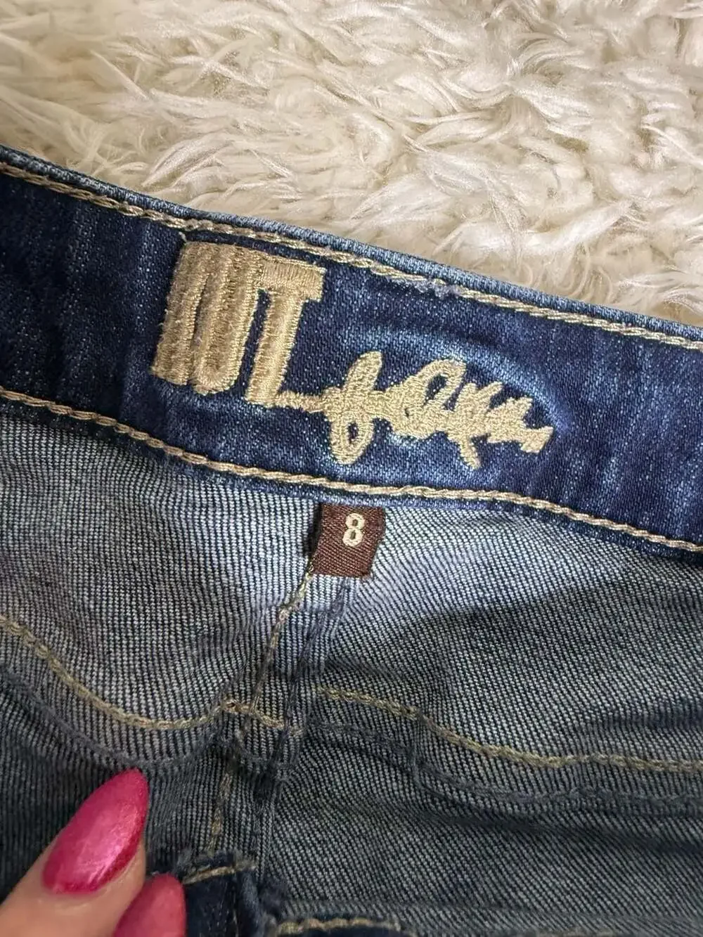 KUT from the Kloth Size 8 Shorts Dark Wash Denim